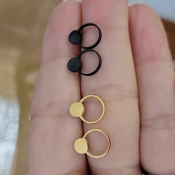 Dainty Circle Drop Earrings, choice of color - Picture 1 of 4